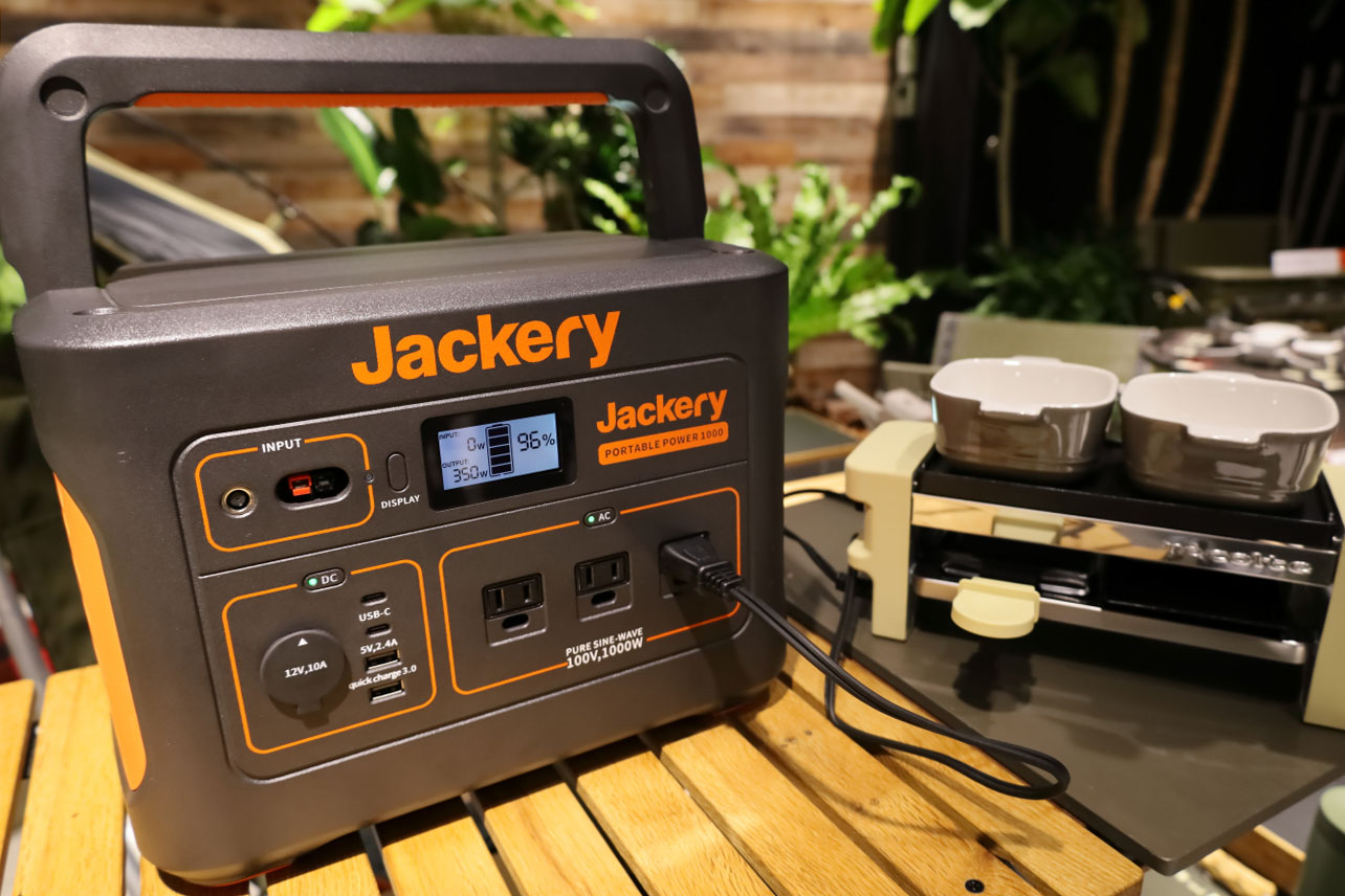 Jackery(ジャクリ)のポータブル電源の特長や使用シーンをご紹介～アウトドアや防災に活躍！｜キヤノンオンラインショップ